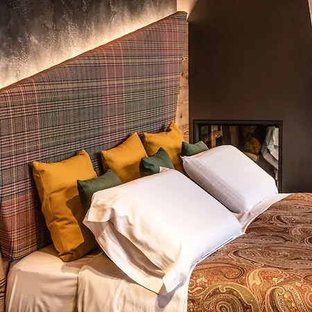 Concordia Hotel 4*